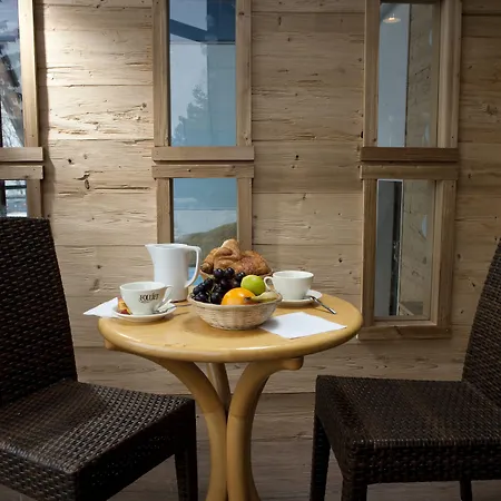 Sowell Family Les Bergers 3*