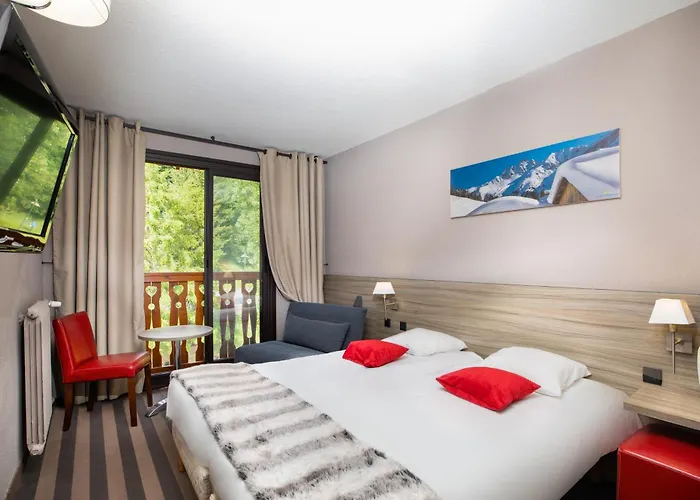 מלון Sowell Family Les Bergers 3*