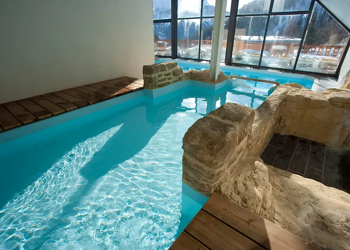 Sowell Family Les Bergers מלון