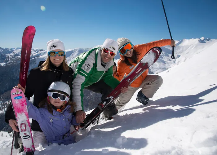 מלון Sowell Family Les Bergers 3*