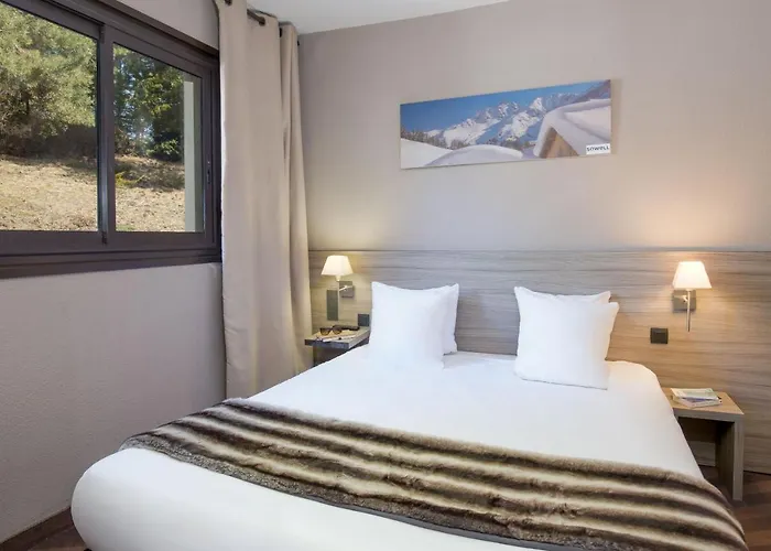 מלון Sowell Family Les Bergers פרה-לופ