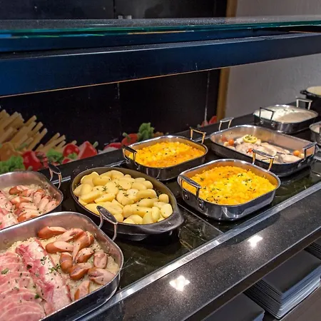 Hotel Sowell Family Les Bergers 3*